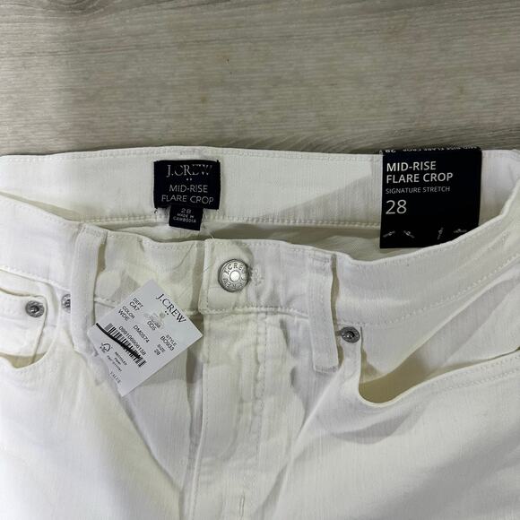 NWT J. Crew Mid-Rise Flare Crop White Jean in Signature Stretch Size 28 - Picture 7 of 7